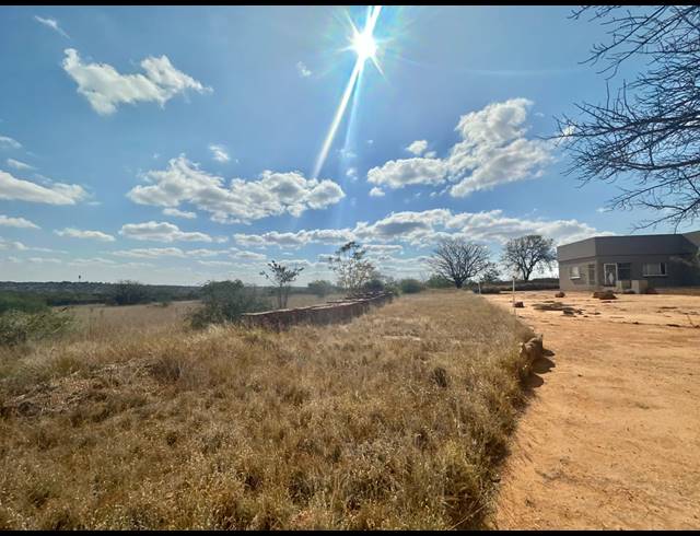 2,000M² SMALLHOLDING FOR SALE IN DALMADA AH